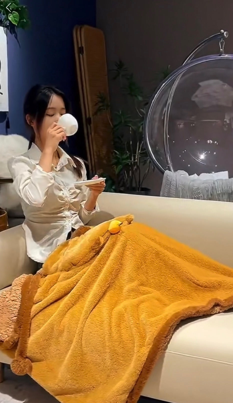 カピバラ冬用クロークケープ
裏起毛で厚手の“なまけブランケット”